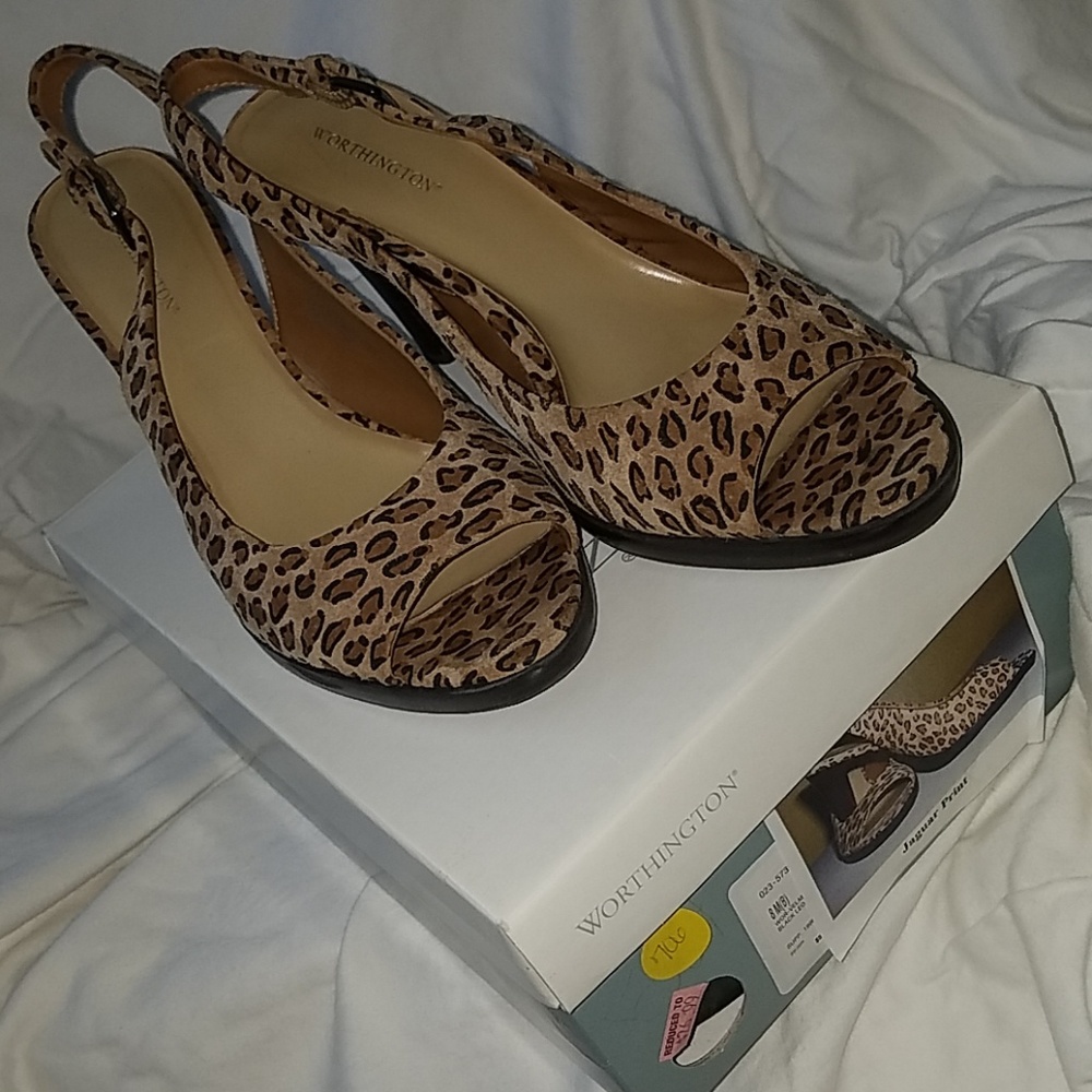 Worthington Leopard Heels